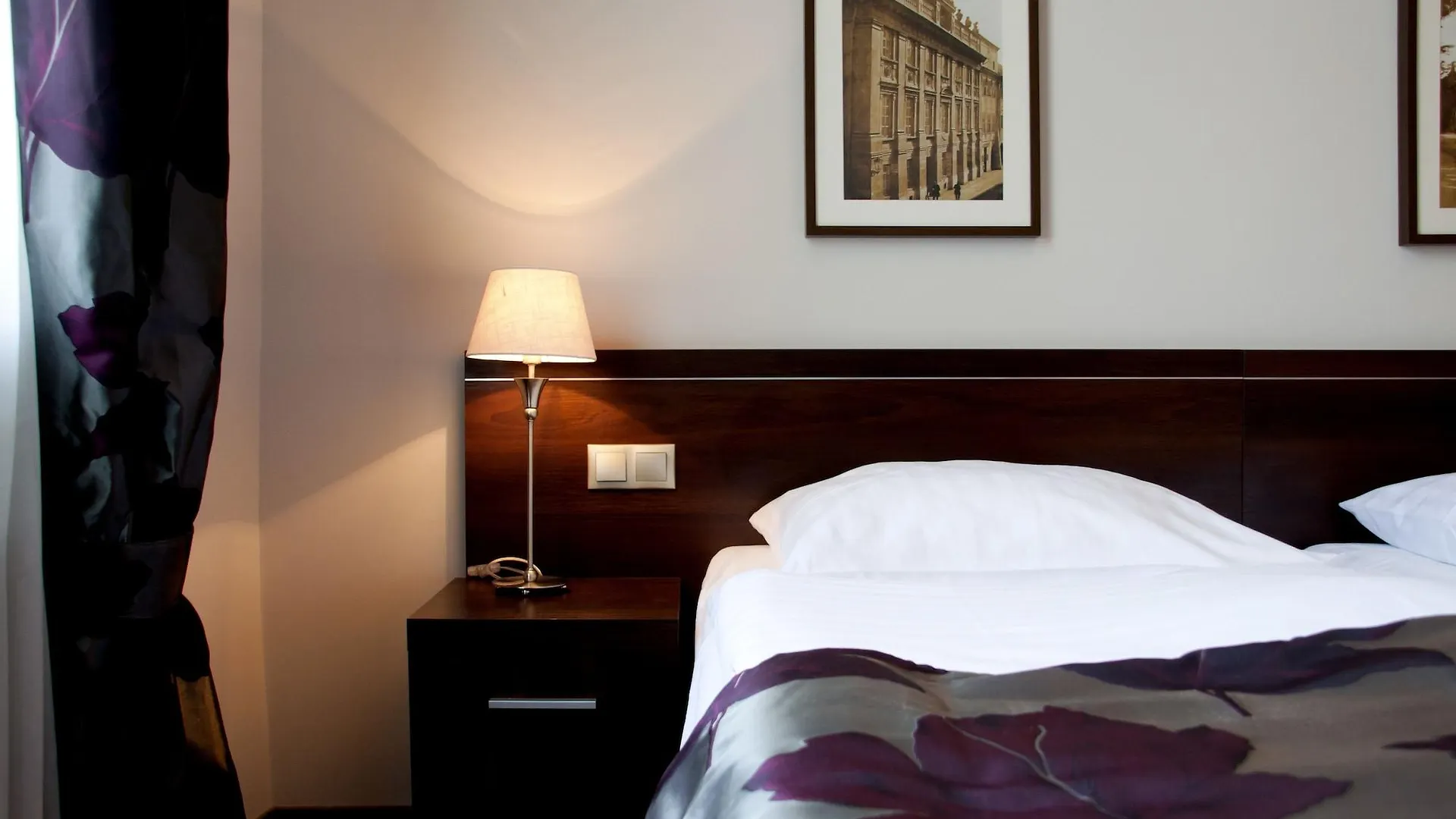 Hotel Rezydent Krakov