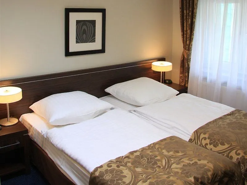 Hotel Rezydent Krakov