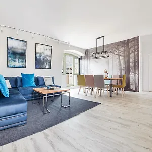 Sun & Snow Na Monte Cassino Apartment Sopot